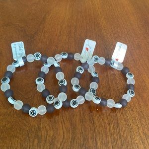 back and white evil eye beaded bracelet